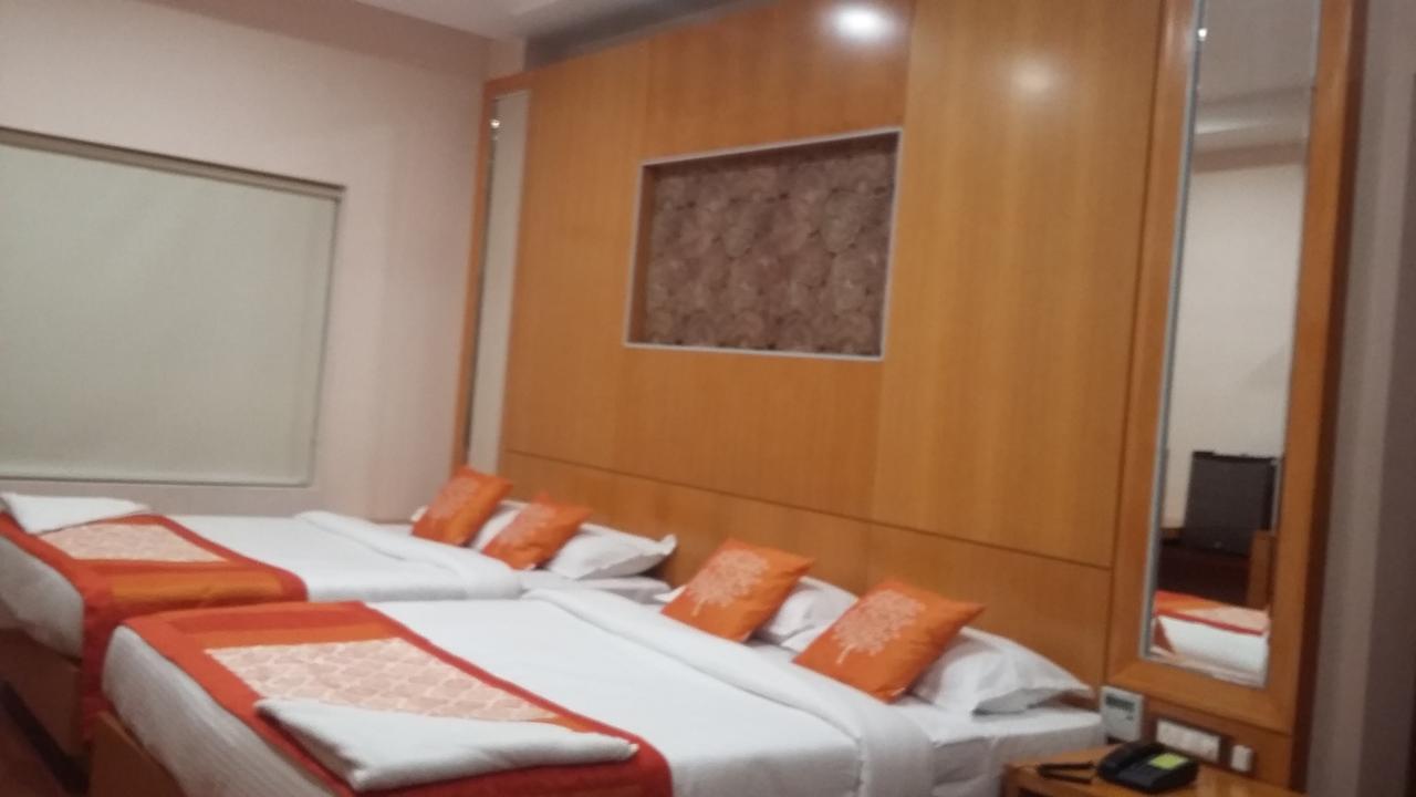 Mourya Lords Inn Kurnool Esterno foto