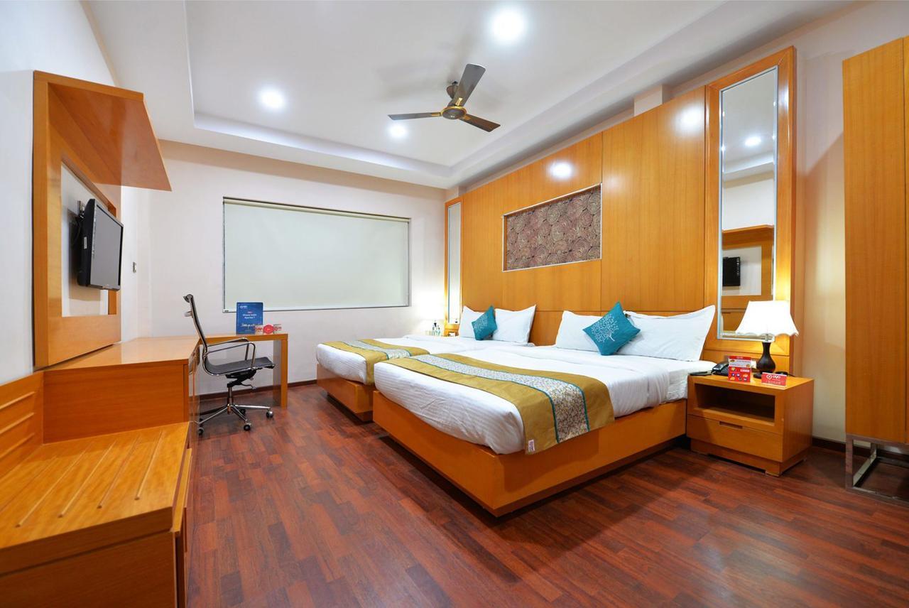 Mourya Lords Inn Kurnool Esterno foto